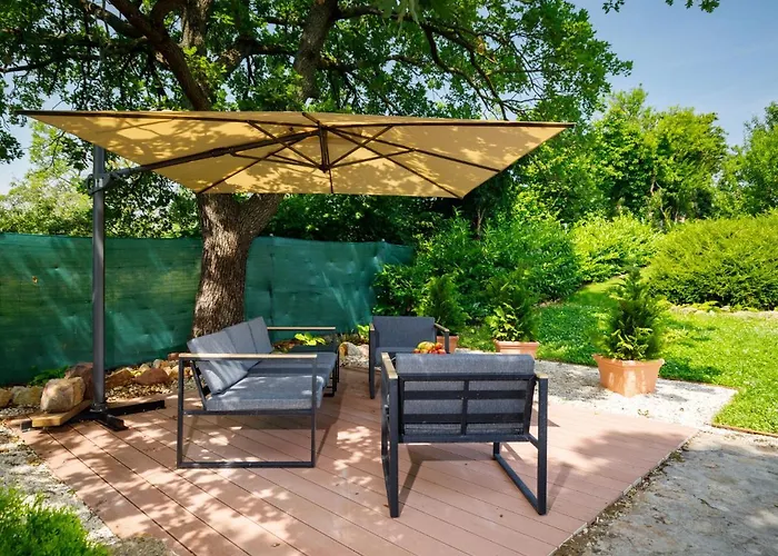 Zen By Interhome * Revfulop